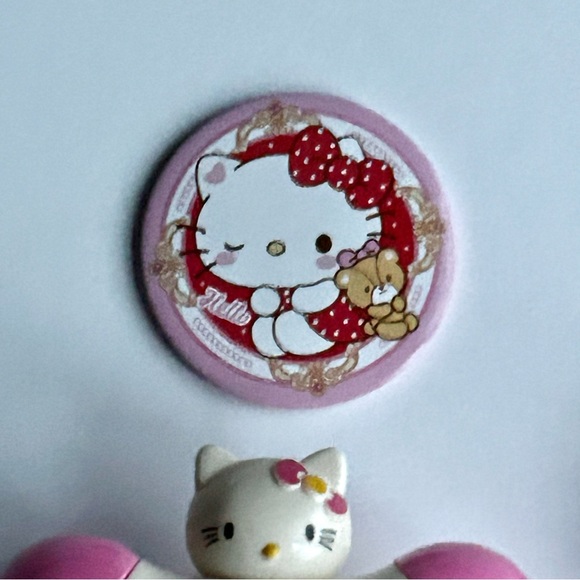 💝Hello Kitty Adorable 6-Piece Bundle (HK6P-5) - Picture 4 of 8